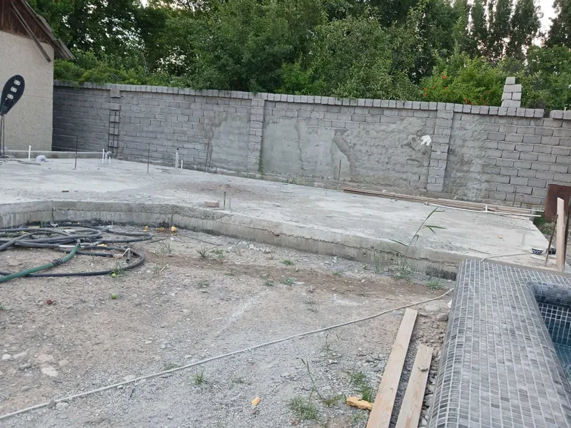 Продам участок с бассейном — фото 2