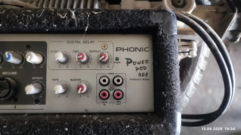 Phonic powerpod 408 1 Phonic powerpod 408 1