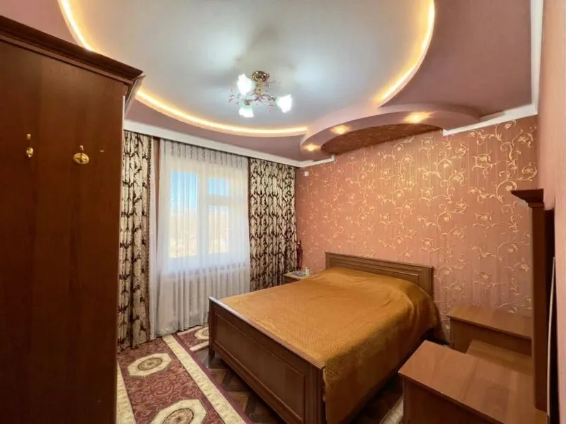 4+1 xonali kvartira, 8/9-qavat, 110 kv. m, Gospitalniy, Oybek metro bekati 3