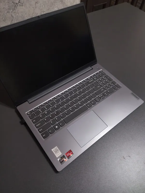 Lenovo 82 yu noutbuk sotiladi — фото 1