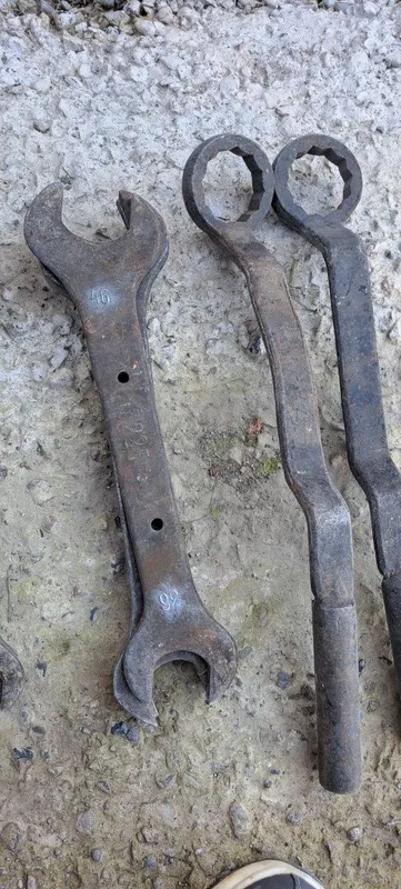 Ключ россия. 46, 41, 36, 24.