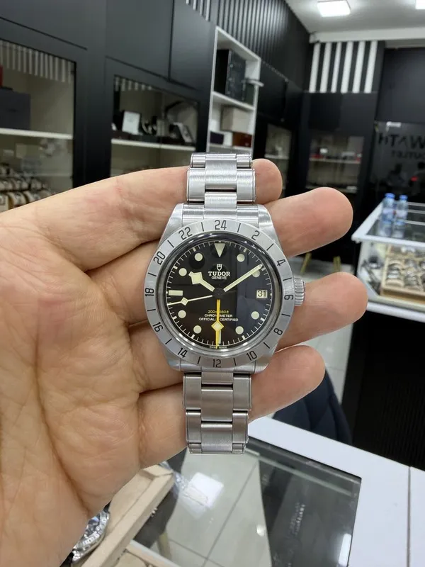 Tudor Black Bay GMT 1