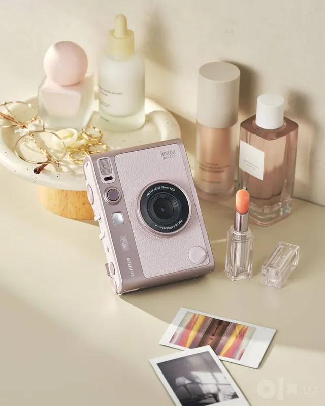 Fujifilm Instax mini evo 2 Fujifilm Instax mini evo 2