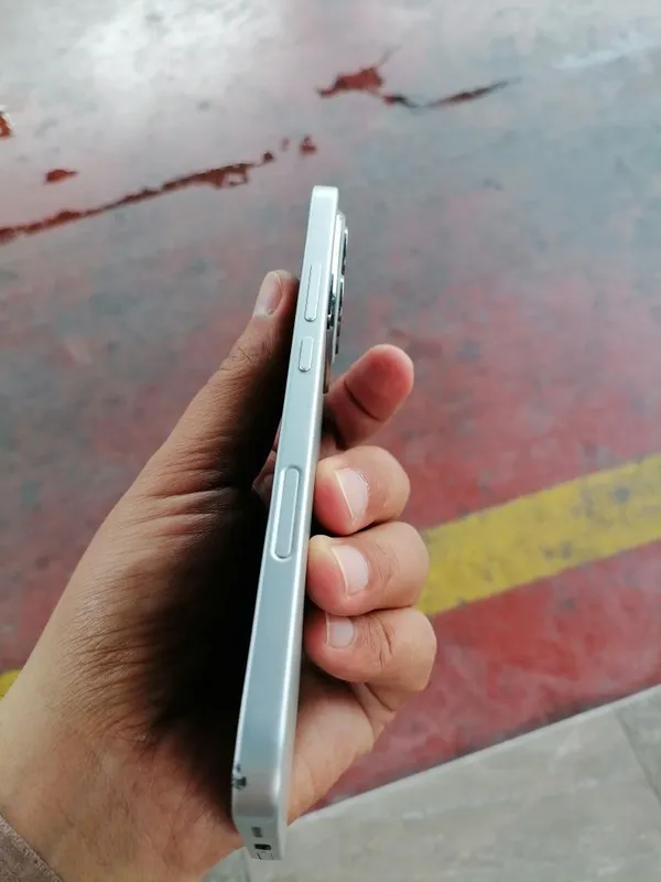 Honor 400 lite 256 gb sotiladi — фото 2