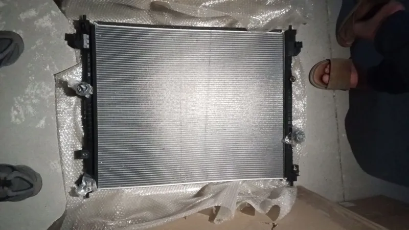Radiator Dongfeng EP 008 — фото 2