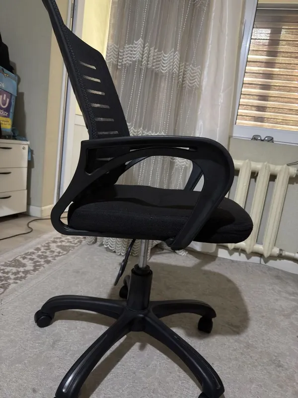 Kreslo ofis uchun 2 Kreslo ofis uchun 2