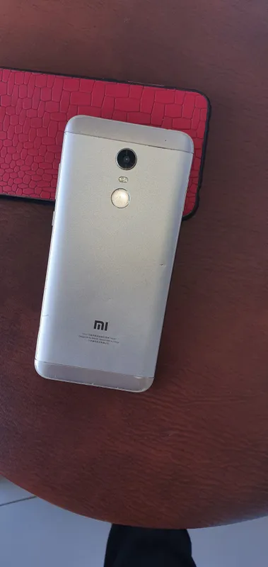 Redmi 5 + 2 Redmi 5 + 2