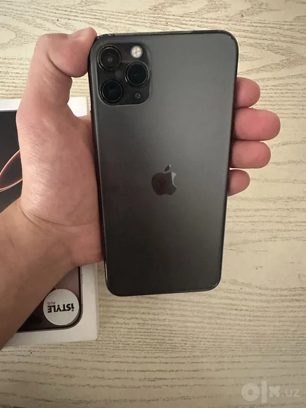 Iphone 11 pro max 256 taliy 6 Iphone 11 pro max 256 taliy 6