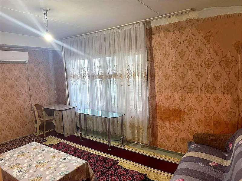 drujba samarqand darvoza oldida kv bor