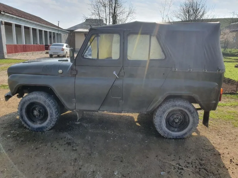 UAZ 4x vils xolati orta