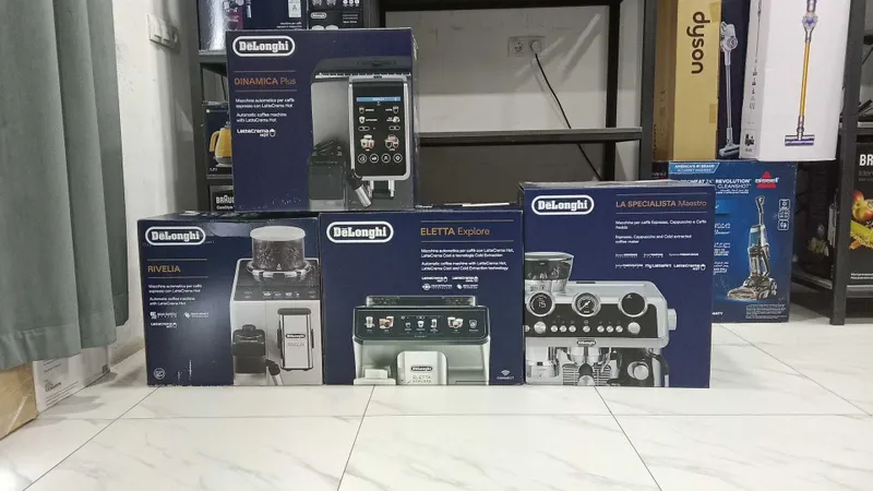 Кофемашина Delonghi Dinamica Plus