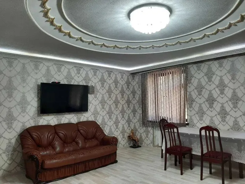 2-комнатная квартира, 70 м², 1/4 этаж (вторичка) — фото 1