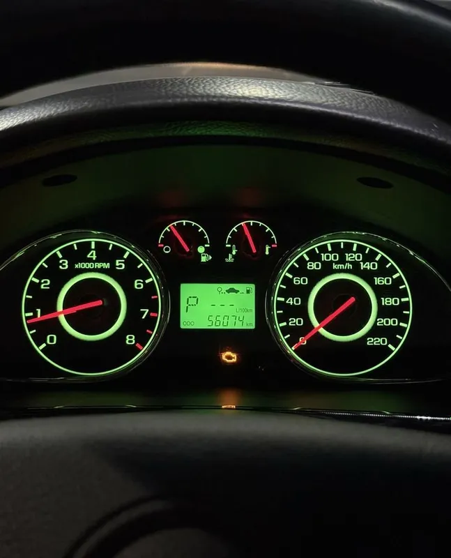 Gentra 1.5 Elegance Plus 7 Gentra 1.5 Elegance Plus 7