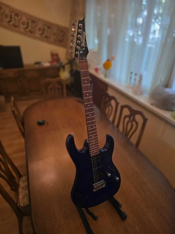 GRX70QA ibanez blue 2 GRX70QA ibanez blue 2