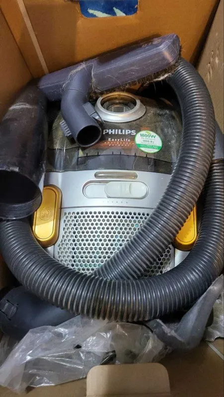 пылесос PHILIPS экономичный 1