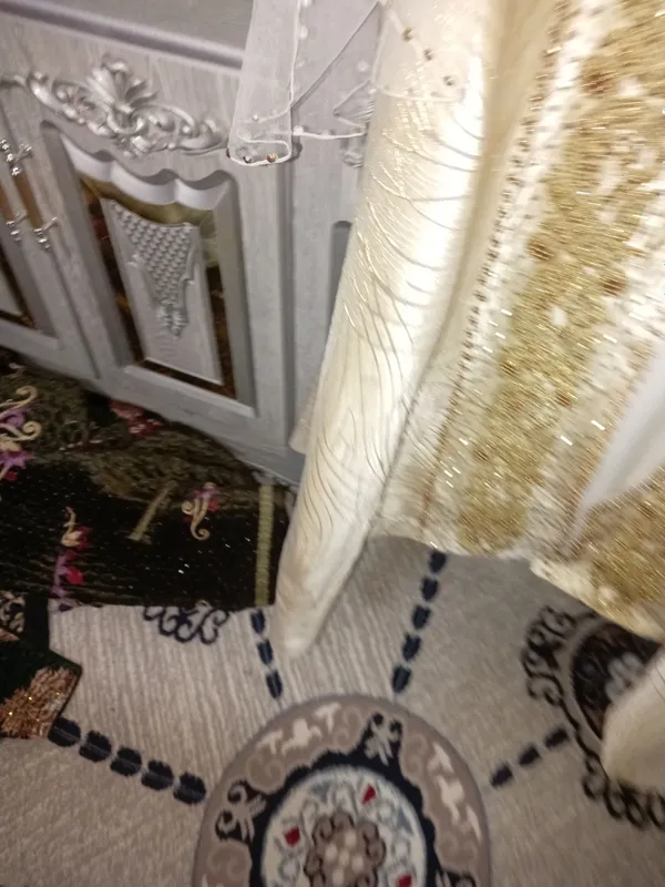 Продаётся одежда, надевали один раз 2 Продаётся одежда, надевали один раз 2