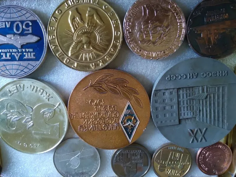 Продам настольные медали. 2 Продам настольные медали. 2