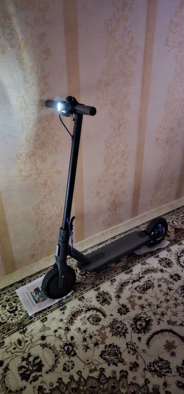 Электронный Самокат Electric Scooter Mi 3 — фото 1 Электронный Самокат Electric Scooter Mi 3 — фото 1