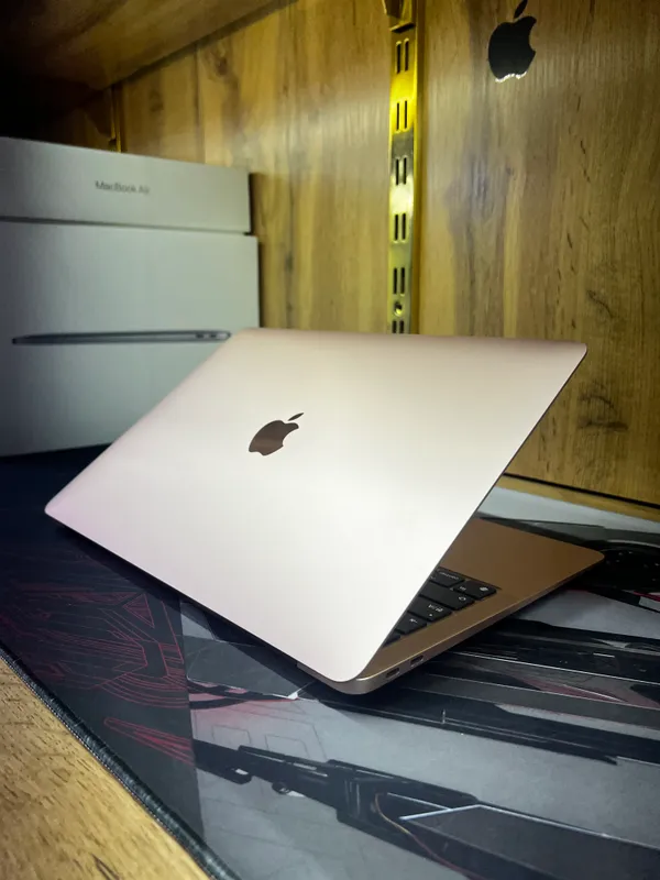 MacBook Air M1 8/256 8/512 1 MacBook Air M1 8/256 8/512 1