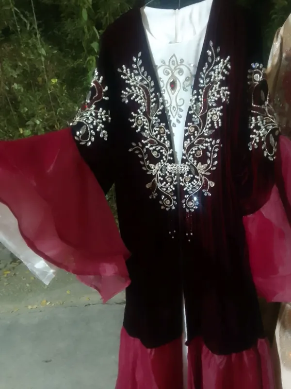 kelinlar uchun abaya libosi 300 000 so‘m