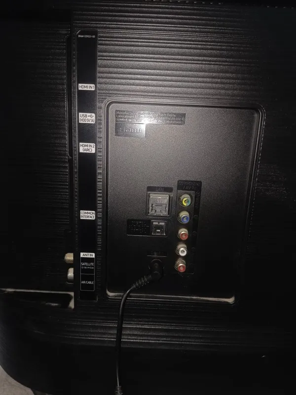 Samsung smart , kafolati 1 yil qolgan, usta koʻrmagan,arginal samsung — фото 4