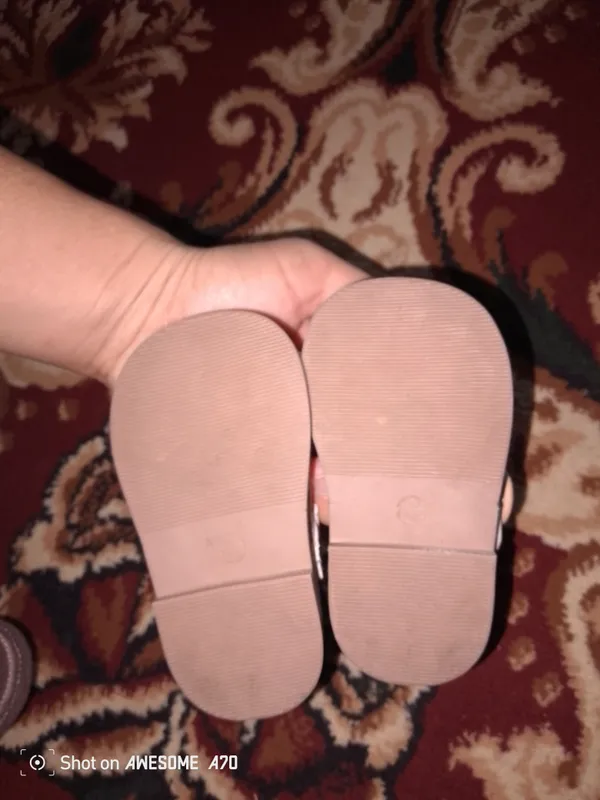 yangi bir marta kiyilgan 16 razmer yangi turubdi