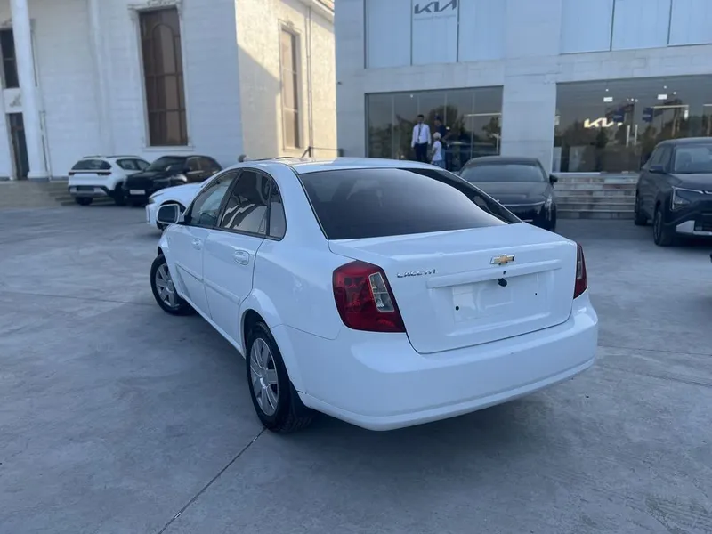Chevrolet Gentra MT 6 Chevrolet Gentra MT 6