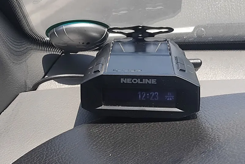 Neoline7700