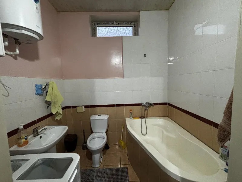 Uy sotiladi garaji bilan 3 xonali, Urganch tumani — фото 5