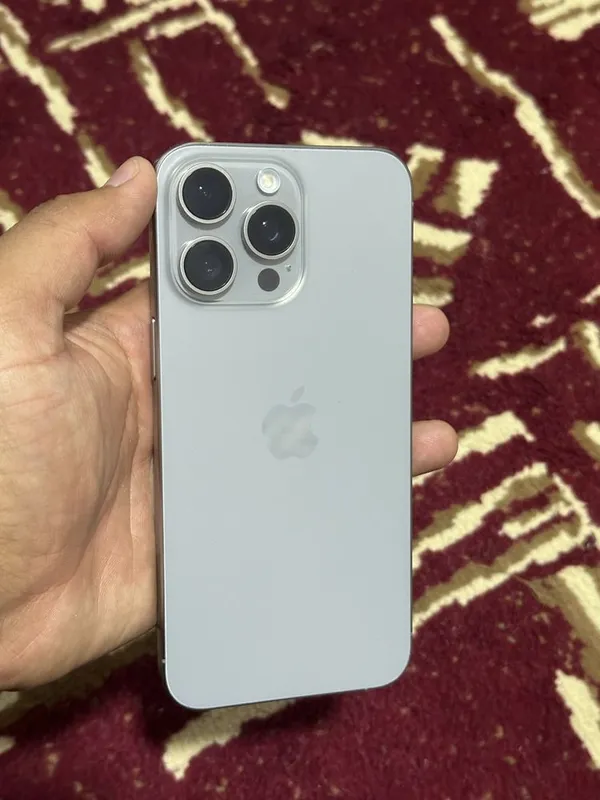 Iphone 15 pro max 256 srochnoo sotiladi! — фото 1