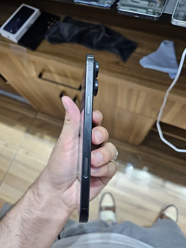 Iphone 16 pro max 2 Iphone 16 pro max 2