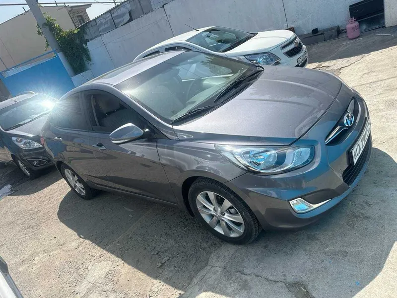 Hyundai mashinasini sotaman 2 Hyundai mashinasini sotaman 2