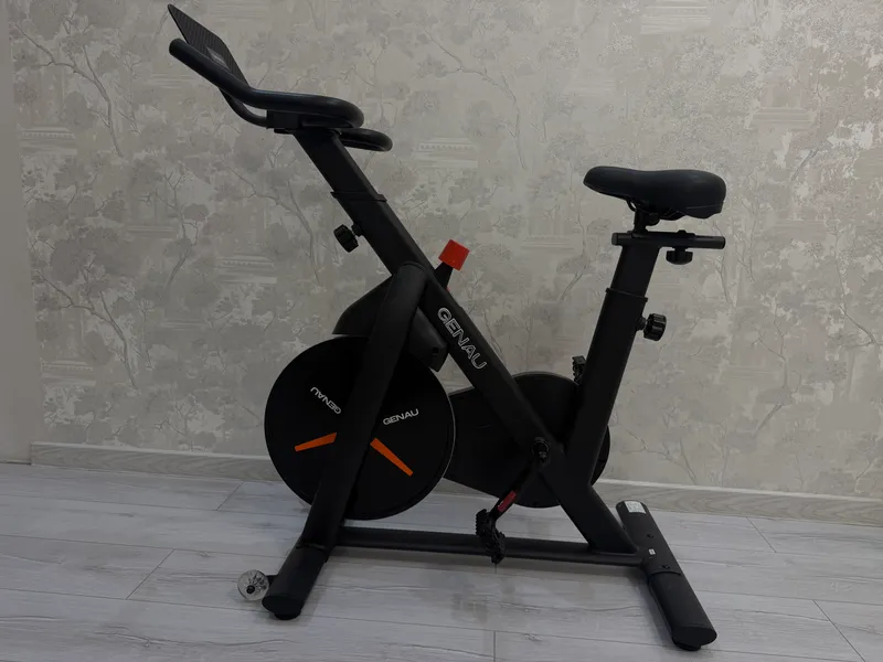 Спин-Байк GENAU Zest Pro C6 1