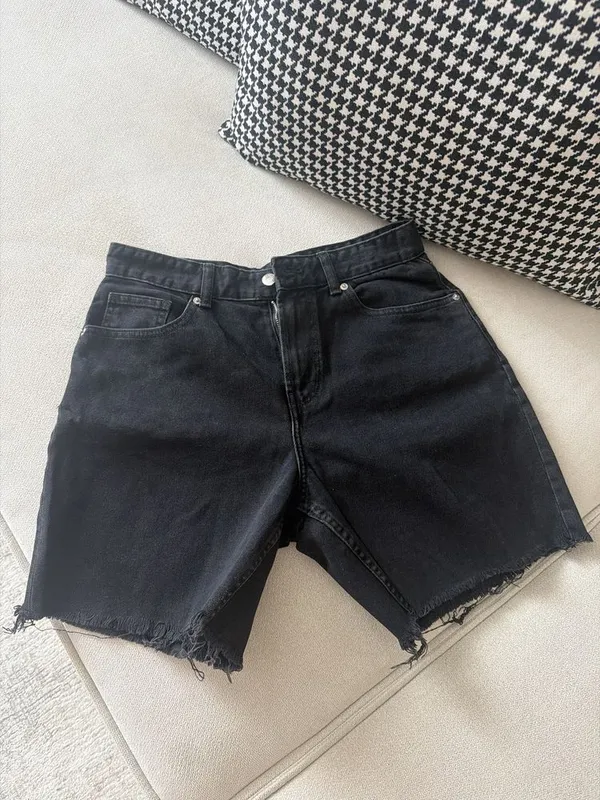 Женские шорты bershka 1 Женские шорты bershka 1