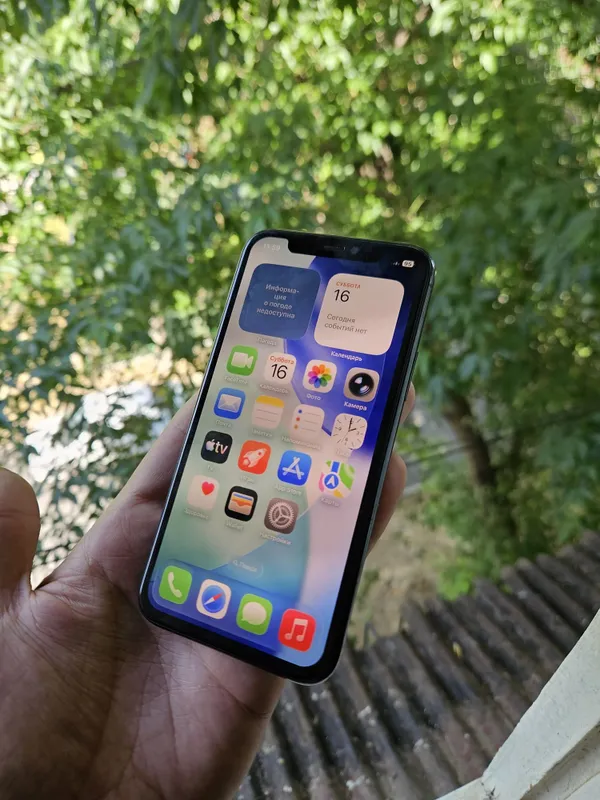 Iphone 11 Pro Green — фото 1