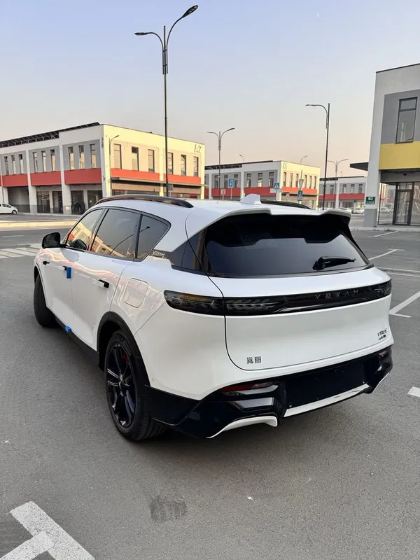 Voyah Free 2025 Apollo Tech 6 Voyah Free 2025 Apollo Tech 6