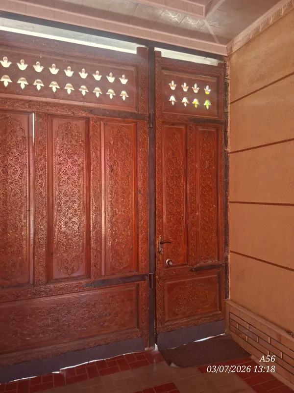 Oʻymakor naqshli Darvoza (qoʻl mexnati) 1 Oʻymakor naqshli Darvoza (qoʻl mexnati) 1