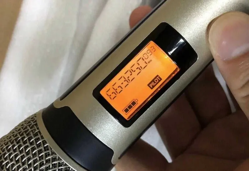 Sennheiser SKM-9000 / Microfon / Караоке Радиомикрофон / дистанционный — фото 2