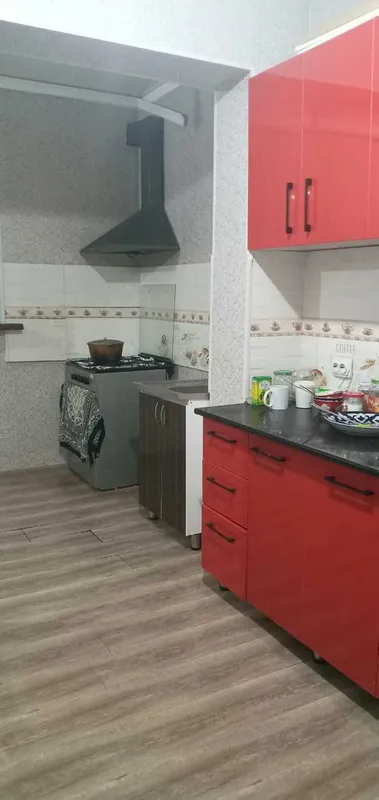 Yunusobod 16 kvartal Turkiston metroda sheriklikka kvartira — фото 1
