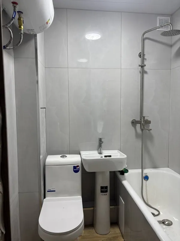 ta’mirlangan 4 xonali kvartira sotiladi 8