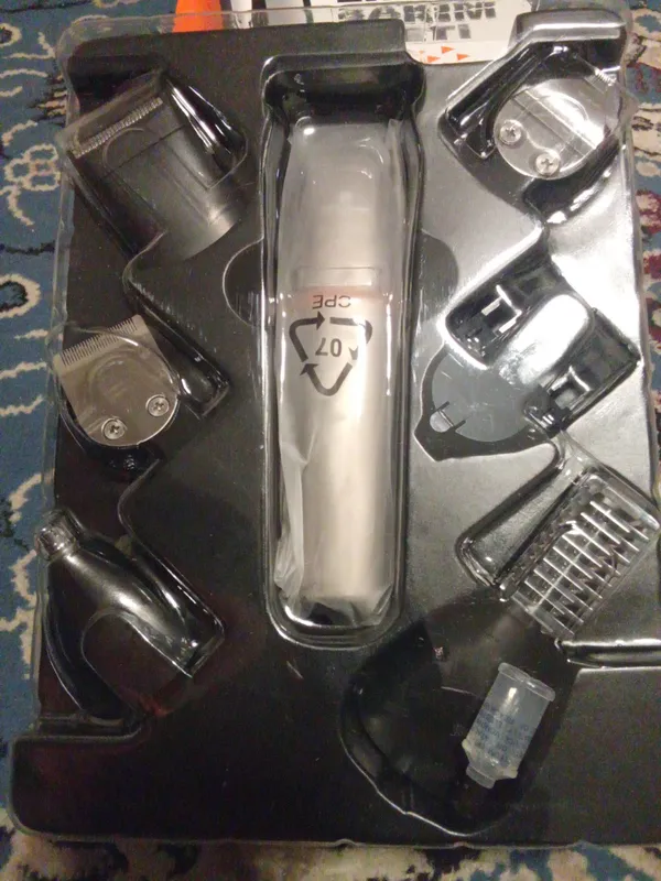 машинка для мужчин пострегатеьлный новый из турци — фото 1