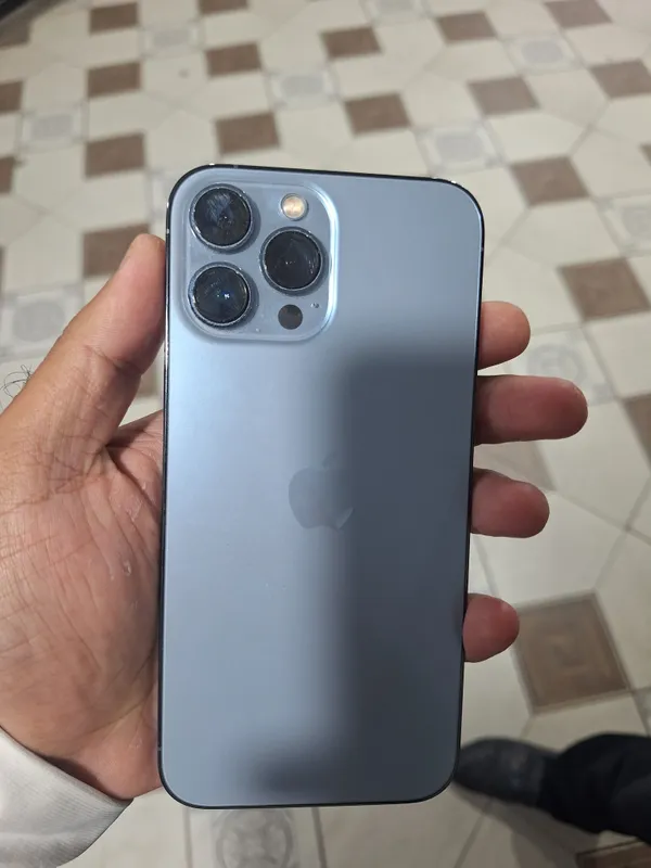 iPhone 13 Pro Max 2