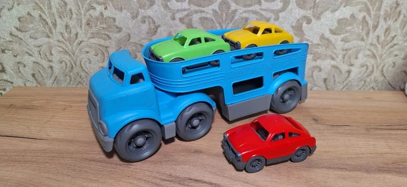 Машинка автовоз + 3 автомобиля