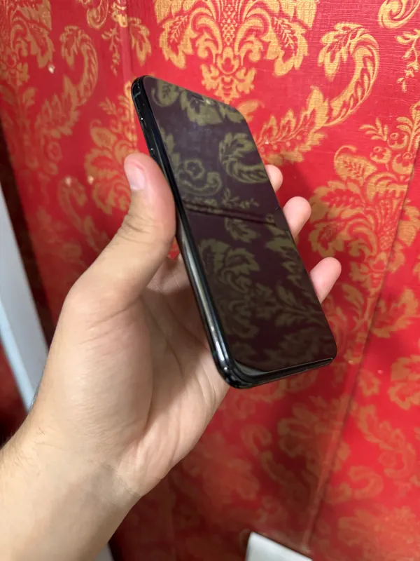iPhone 11 Pro 64 ГБ 4 iPhone 11 Pro 64 ГБ 4