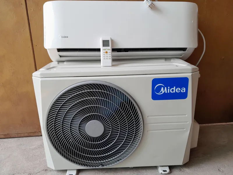 Midea-12 кондицеонер — фото 1