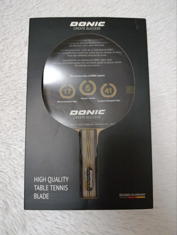 Продаётся профессиональная ракетка для настольного тенниса фирма DONIC Продаётся профессиональная ракетка для настольного тенниса фирма DONIC