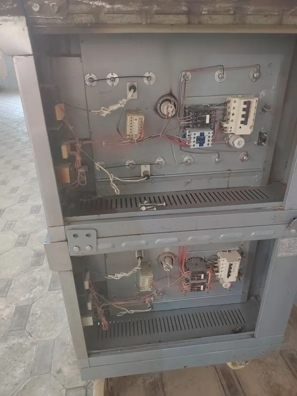Pechka 2 ta gaz, svet bilan ishlaydi 3 Pechka 2 ta gaz, svet bilan ishlaydi 3