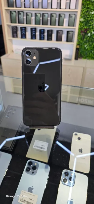 iPhone 11 1 iPhone 11 1