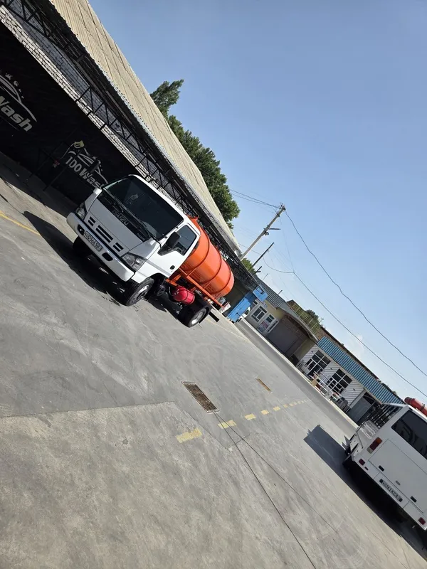 Isuzu NQR 71 Assenizator gavnovoz sotiladiI 2 Isuzu NQR 71 Assenizator gavnovoz sotiladiI 2