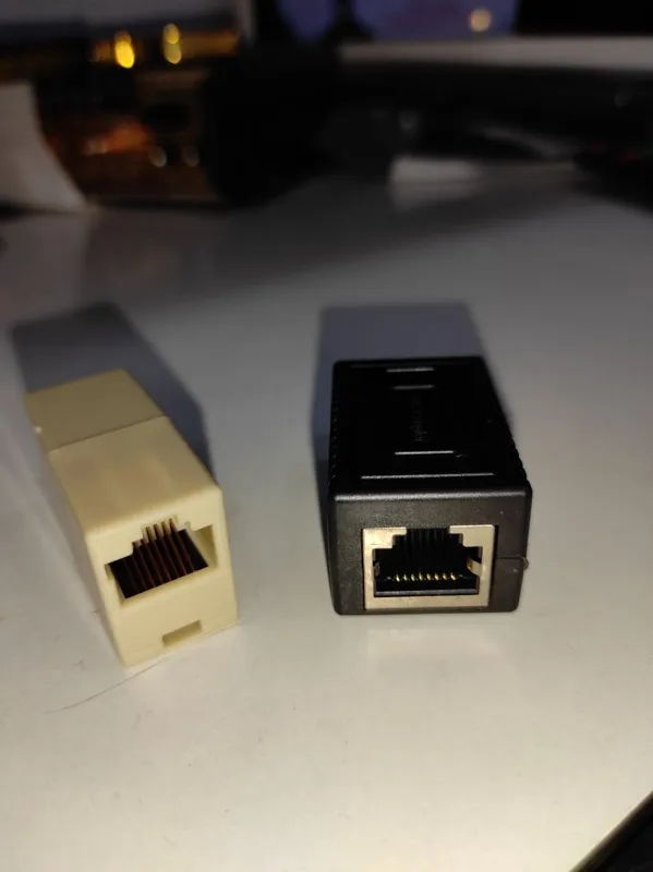 LAN ulagichi RG 45 / RG 45 1 LAN ulagichi RG 45 / RG 45 1